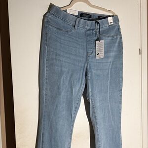 Judy Blue Light Blue Straight Leg Jeans